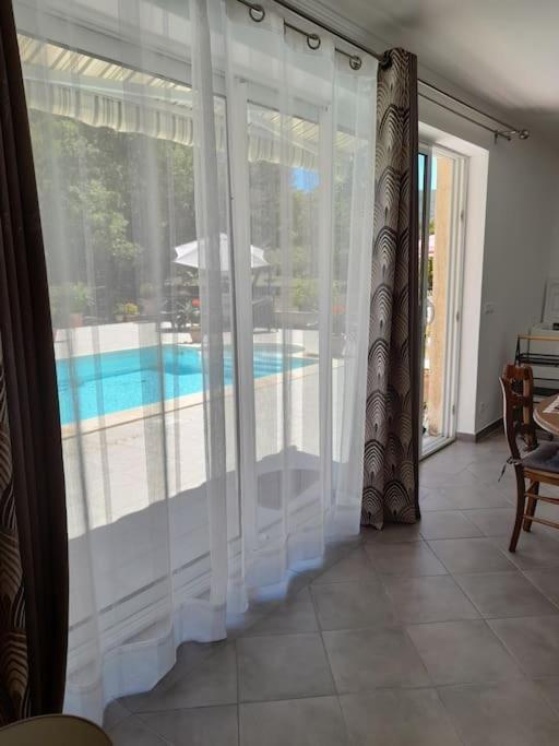 Ménerbes Villa Le Bosquet En Luberon. מראה חיצוני תמונה